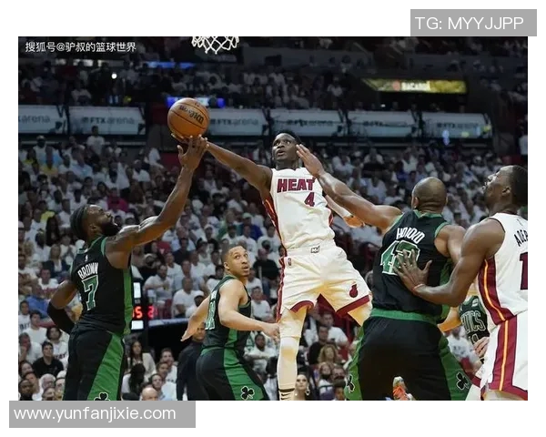 2015年骑士与活塞激战回顾:一场篮球盛宴的背后故事与精彩瞬间 2015年骑士与活塞激战回顾:一场篮球盛宴的背后故事与精彩瞬间