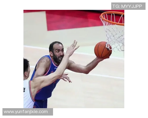 国家队与伊朗篮球激战正酣谁能在这场对决中笑到最后 国家队与伊朗篮球激战正酣谁能在这场对决中笑到最后