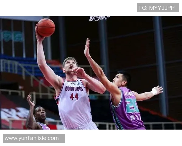 自由队与格雷米W激战在即谁将赢得这场精彩对决 自由队与格雷米W激战在即谁将赢得这场精彩对决