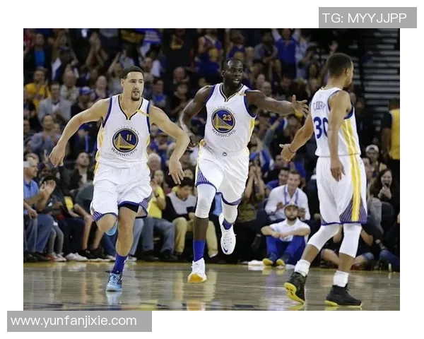 2006至2007赛季勇士逆袭小牛的传奇对决与背后的故事解析