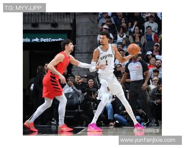 NBA马刺与篮网精彩对决录像回放全程回顾与精彩瞬间分析 NBA马刺与篮网精彩对决录像回放全程回顾与精彩瞬间分析